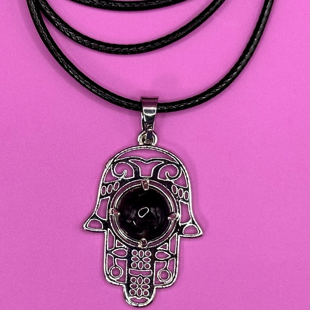 Amethyst Hamsa Hand on 18” cotton cord w/extender